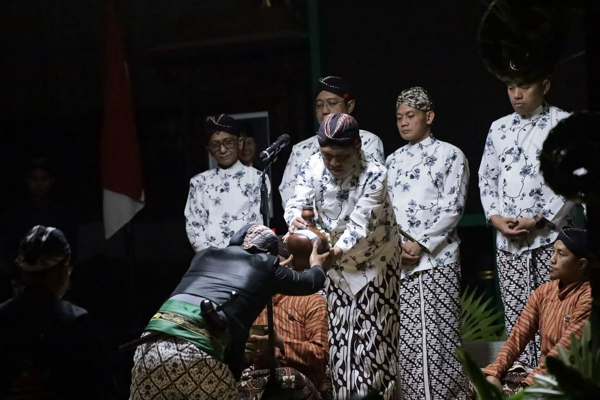 Hening Penuh Makna, Tapa Bisu hingga Birat Sengkala Satukan Doa untuk Wonosobo Loh Jinawi
