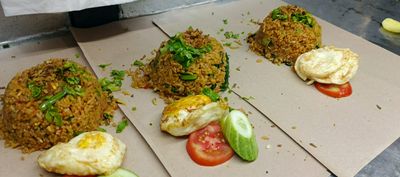Nasi Goreng Pertelon, Kuliner Malam yang Wajib Kalian Coba saat Berwisata ke Dieng
